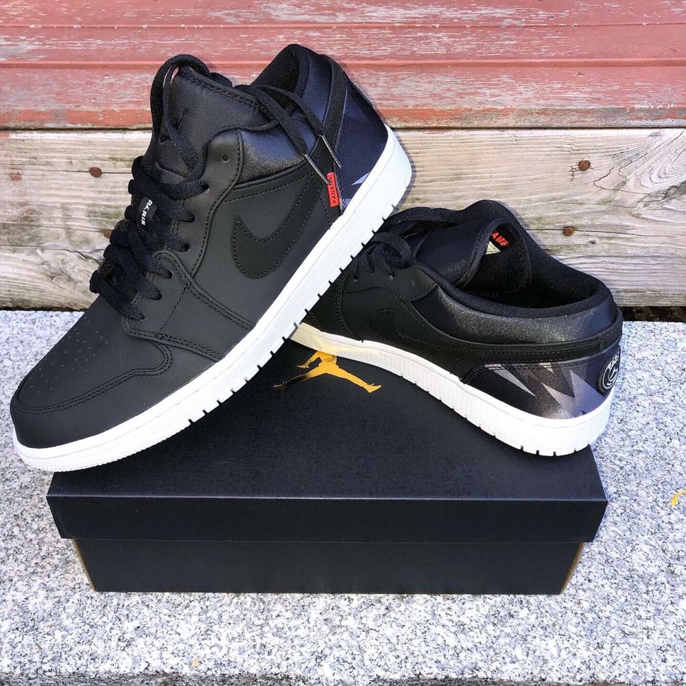 Jordan 1 low “PSG”